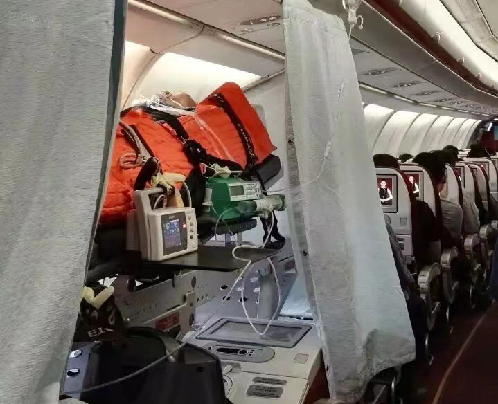 麻栗坡县跨国医疗包机、航空担架